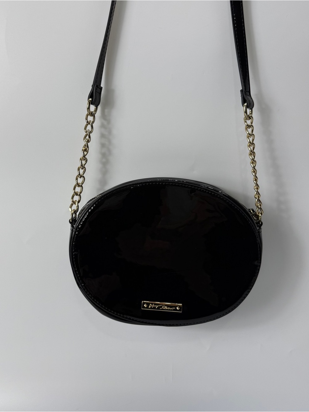 Betsey Johnson Glampire Vampire Crossbody Bag Fang Lips Faux Patent Leather - Picture 4 of 15